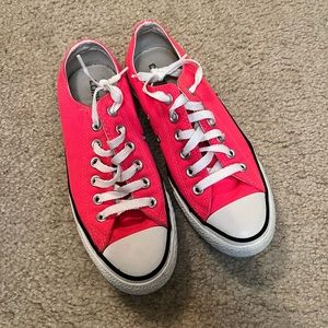 Hot pink converse